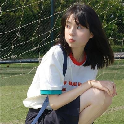 玉女含苞朵朵开